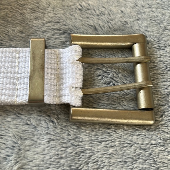 ✨Unisex White Double Grommet Fabric Belt - Picture 3 of 8